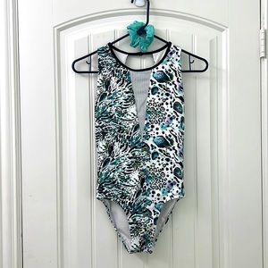 Sylvia P Gymnastics Leotard & Scrunchie